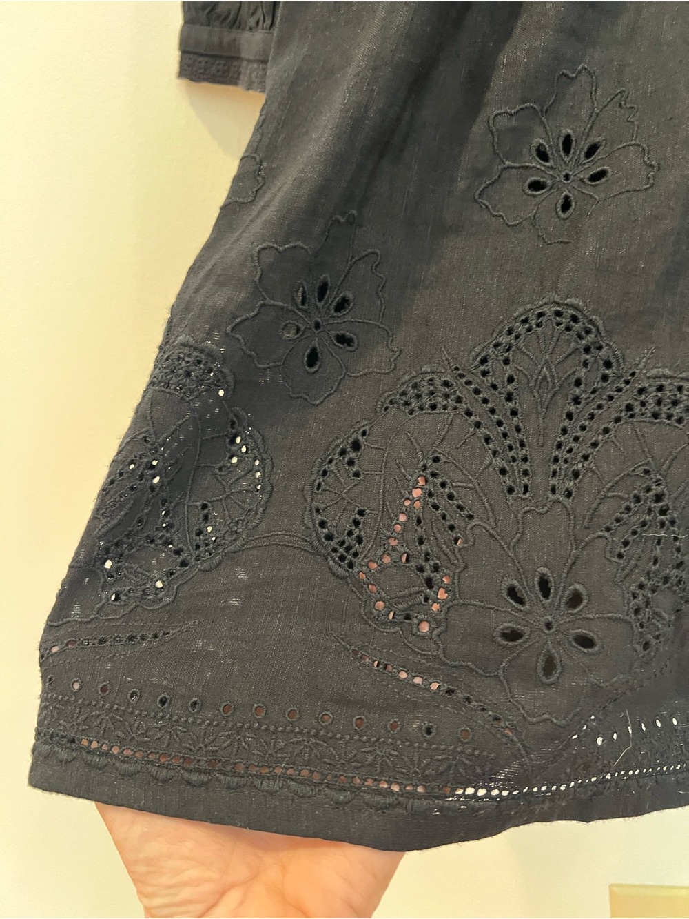 Tommy Bahama Lucia Dress Womens Large Black Linen Blend Embroidered Cottage - Picture 8 of 16